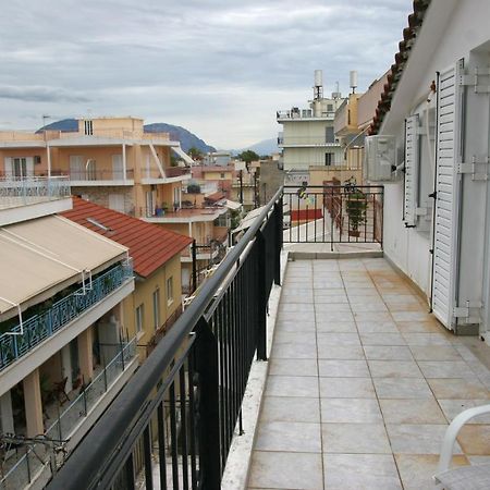 Ρήγας: Όμορφα Στο Μεσολόγγι. Δ2公寓 外观 照片