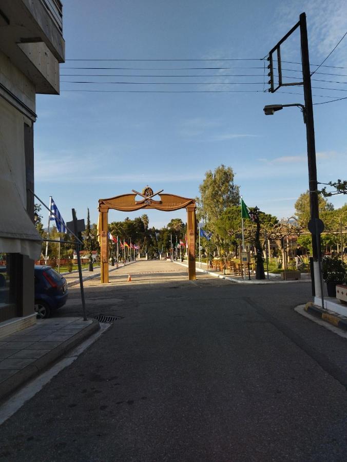 Ρήγας: Όμορφα Στο Μεσολόγγι. Δ2公寓 外观 照片